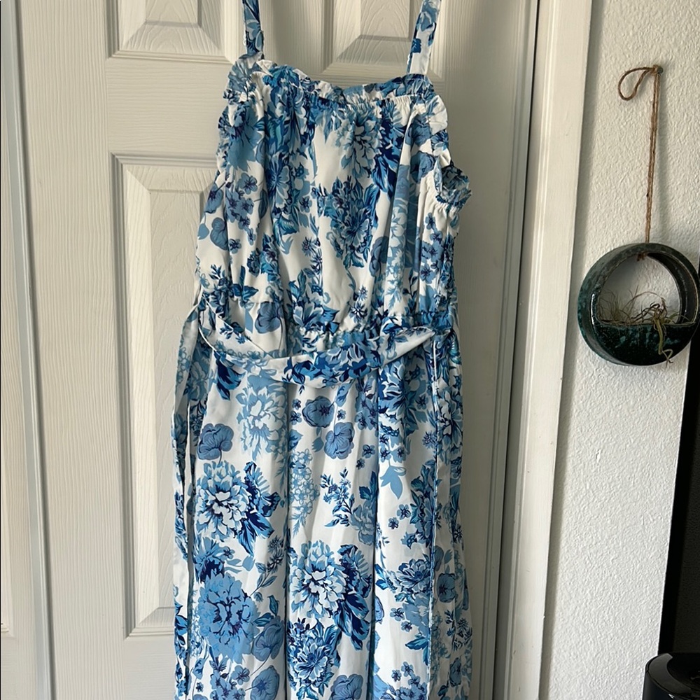 BloomChic Blue and White Floral Dress